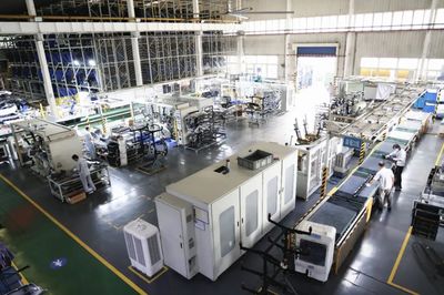 當(dāng)汽車產(chǎn)業(yè)談&ldquo;新質(zhì)生產(chǎn)力&rdquo;,究竟在談什么?